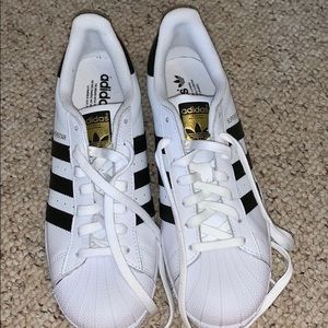 adidas superstars women